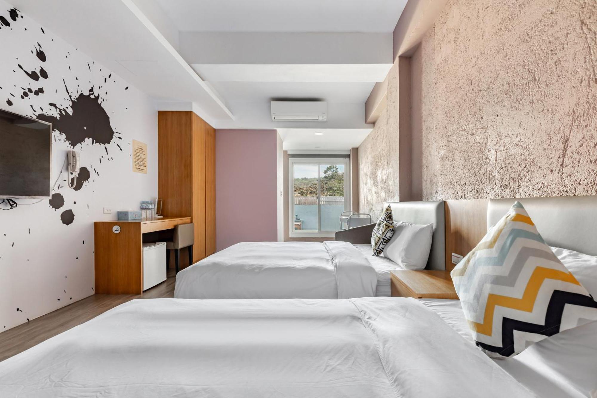 35.5 Inn Kenting Exterior photo